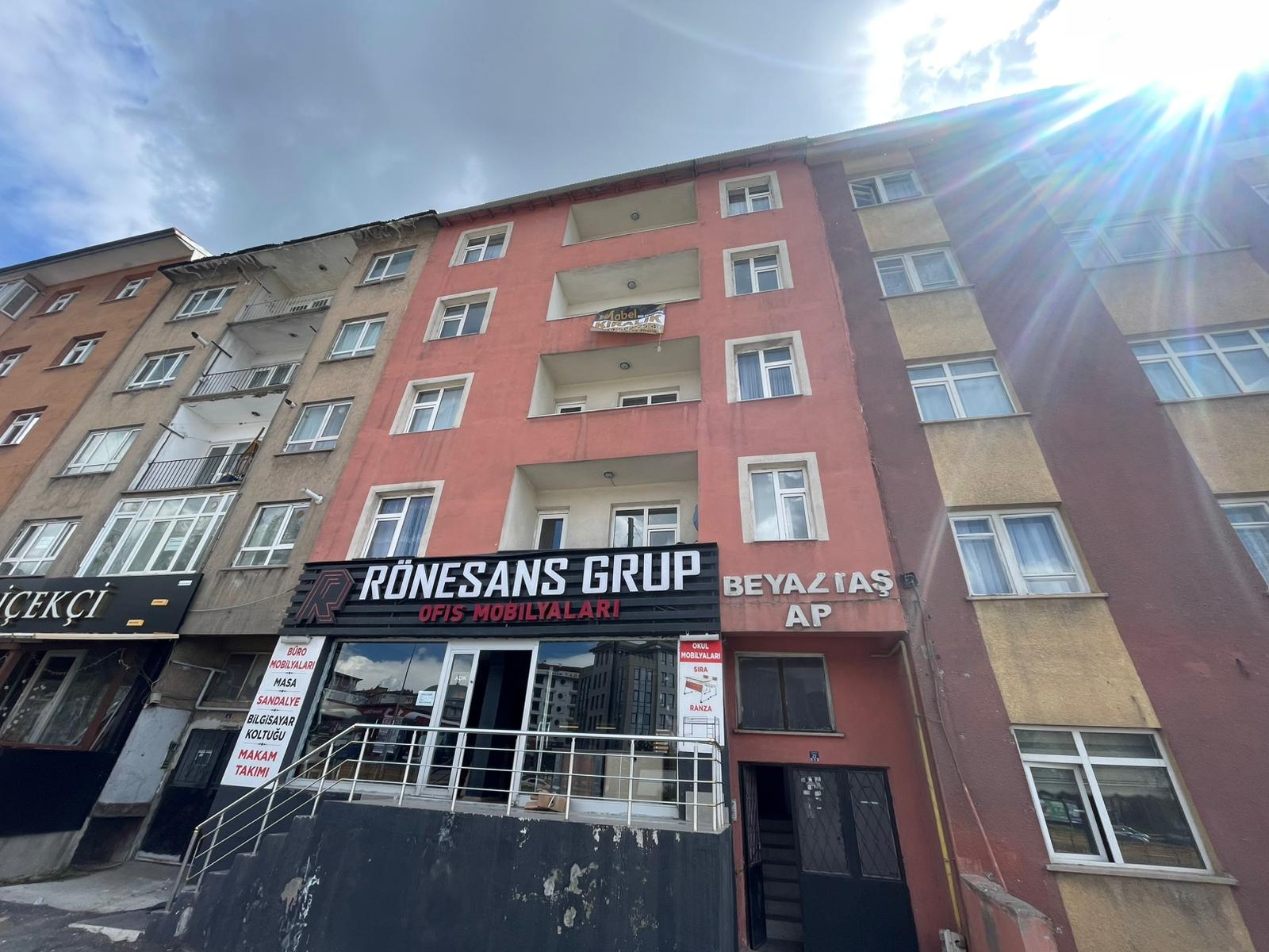 MABEL'DEN KÖŞK MAHALLESİ'NDE KİRALIK DAİRE